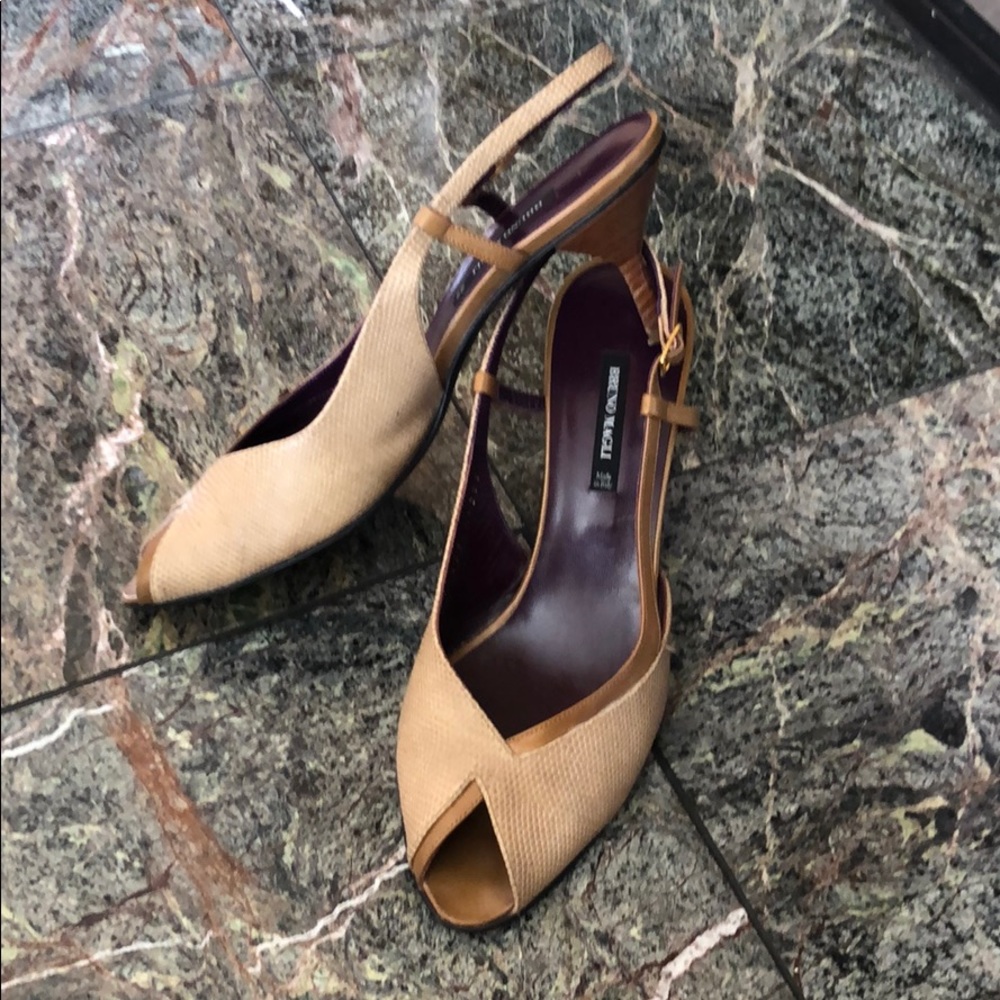 Bruno Magli Sz 8 Heels